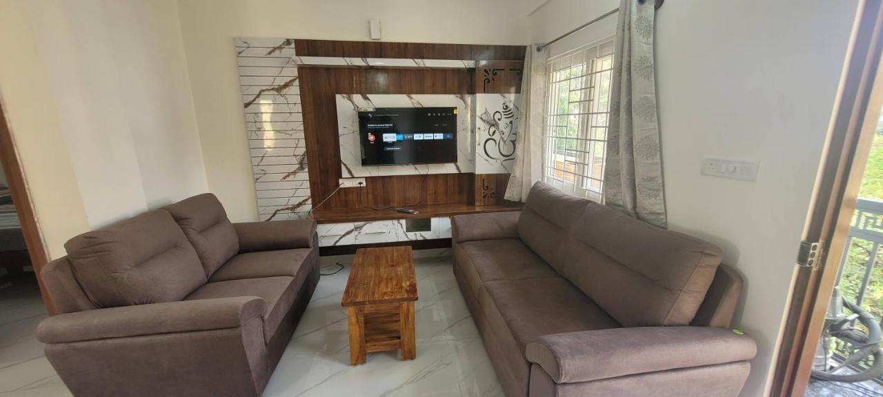 Castle Hsr Sarjapur Road Apartamento Bangalore Exterior foto